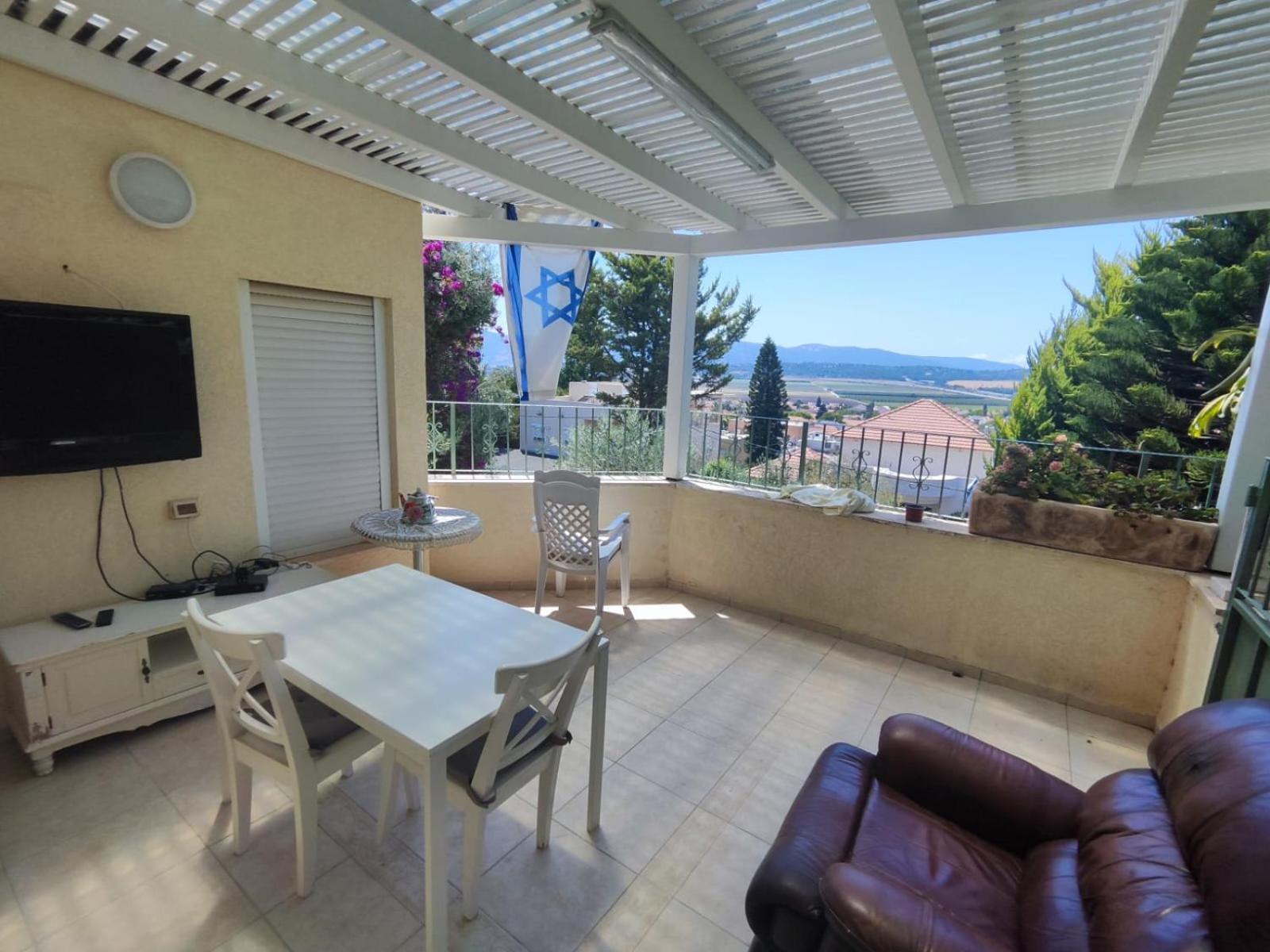 הסוויטה של דפנחי Apartment Ramat Yishay Exterior photo